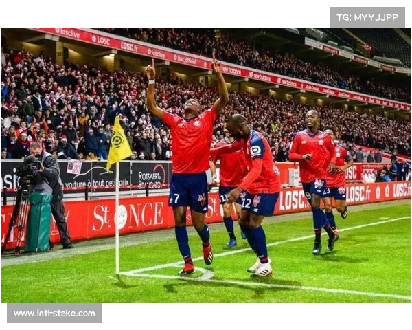 里尔4-2巴黎FC，主场火力全开