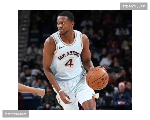 马刺追平球队近30年季后赛最大末节被逆转分差纪录